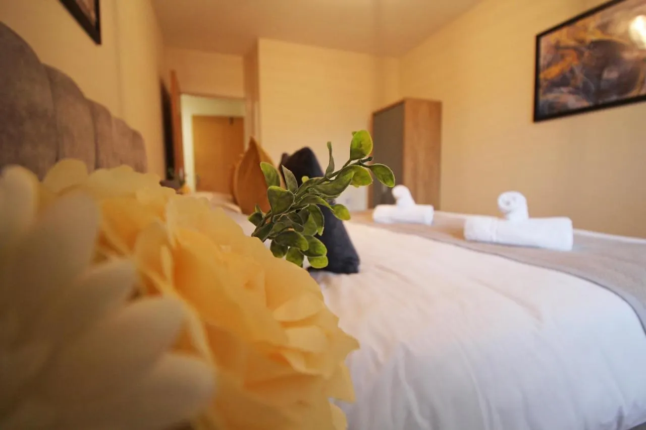 Canal Side Apartment In Chester 0*,  United Kingdom