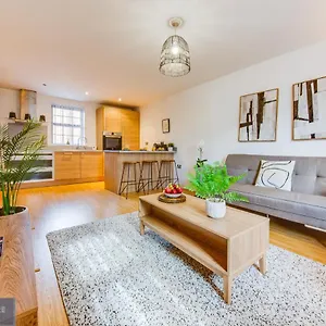 https://hamilton-mews-apartment.yorkshirehotels.net